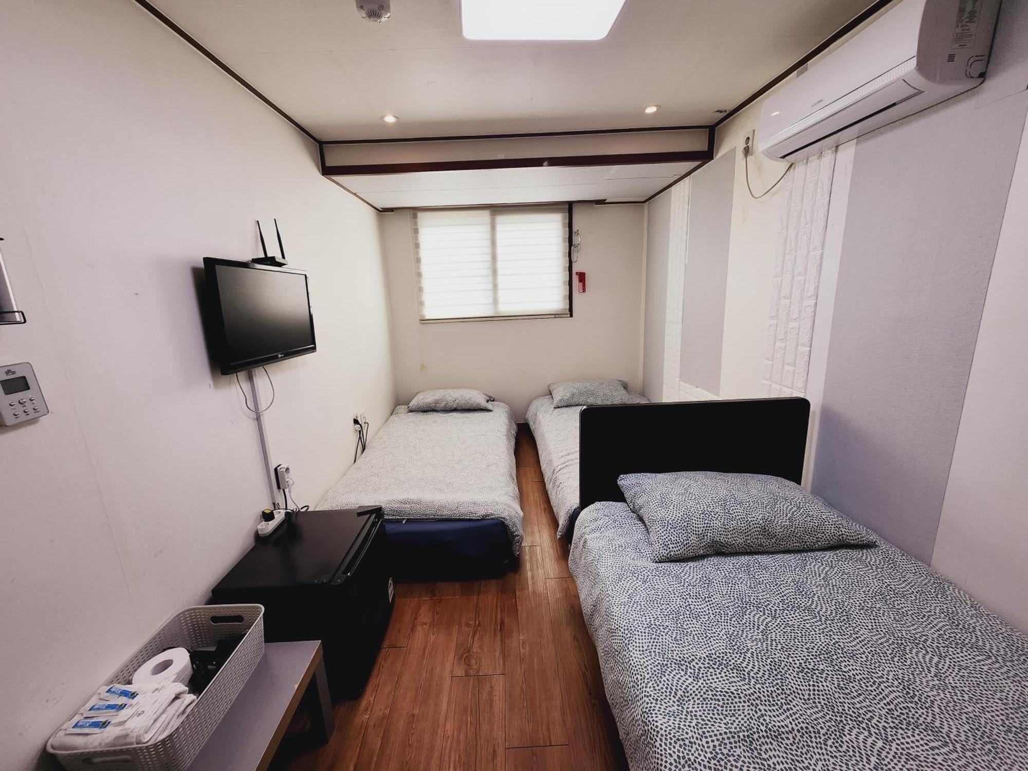 Olive Hostel Myeongdong Seoul Exterior photo