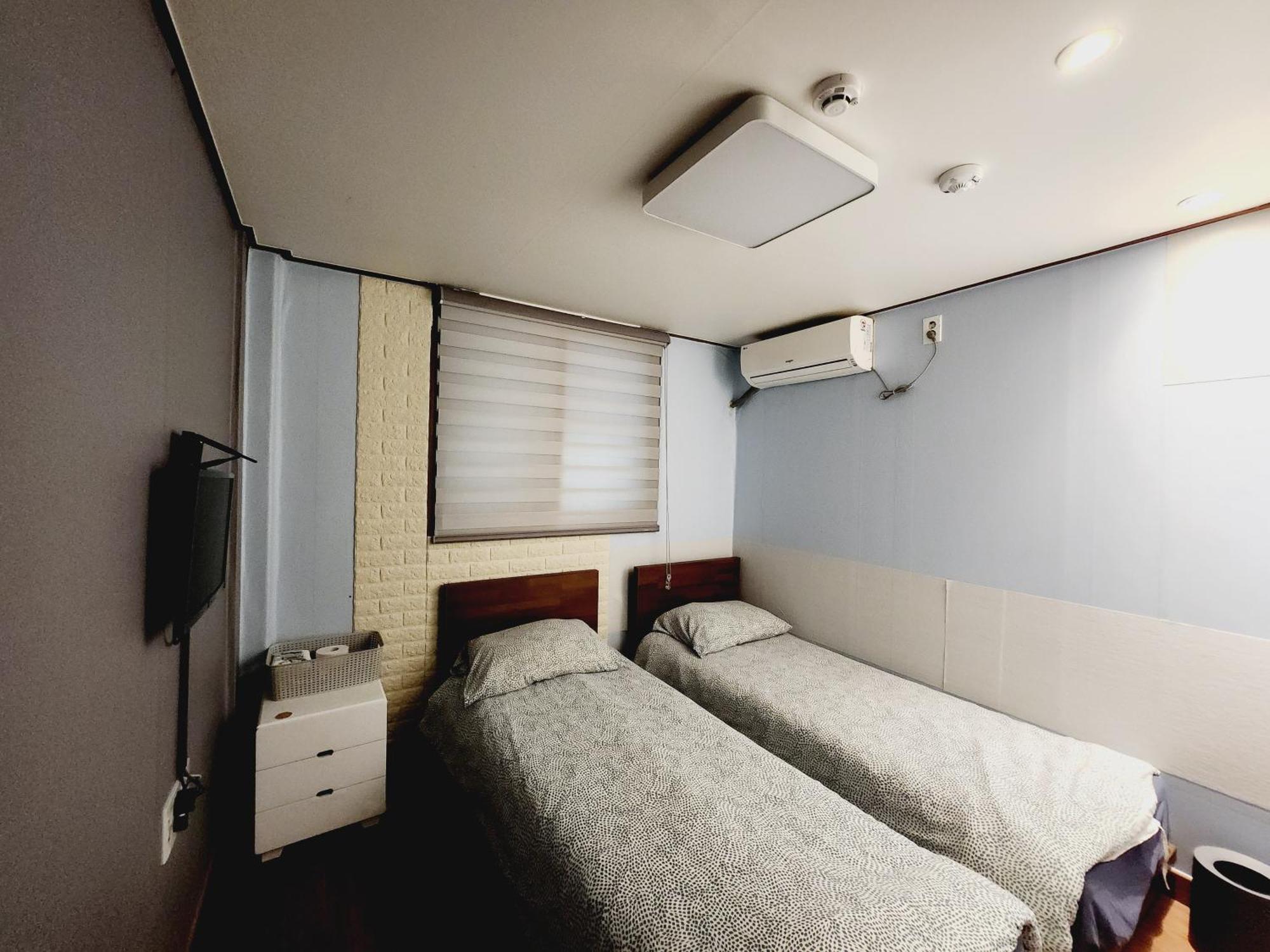 Olive Hostel Myeongdong Seoul Exterior photo
